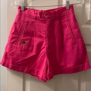 💖 NWOT High-Waisted Fuchsia Shorts WITH POCKETS!!